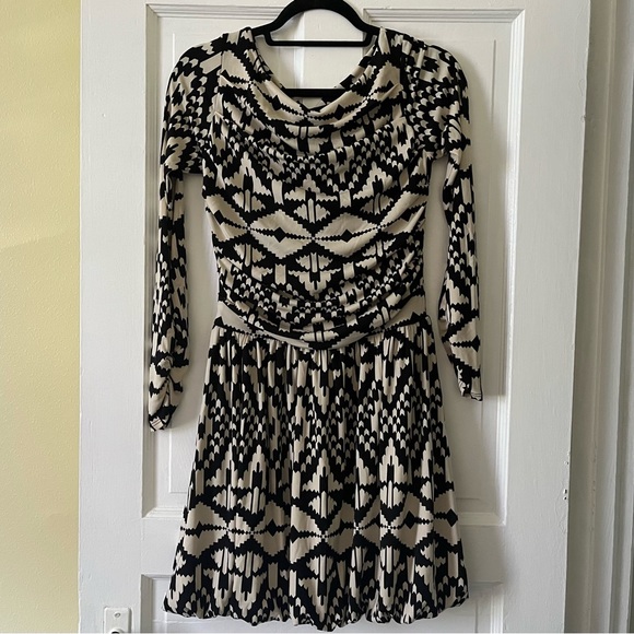 Leota Bubble Hem Dress with Ruched Long Sleeves and Ruching at th… - Picture 1 of 16